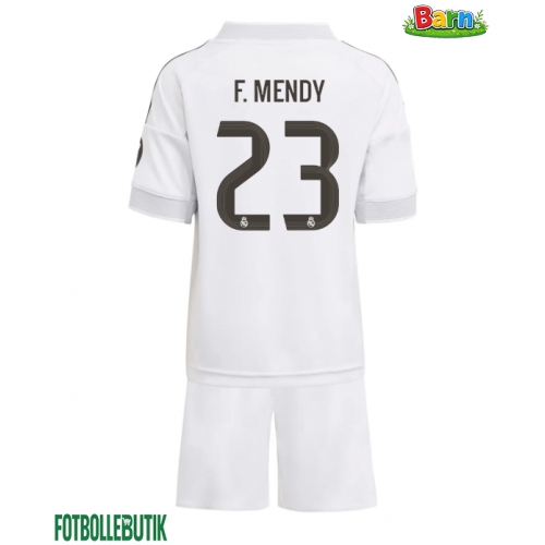 Real Madrid Ferland Mendy #23 Hemmaställ Barn 2025-26 Kortärmad (+ Korta byxor)